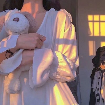 开麦拉狂想曲封面
